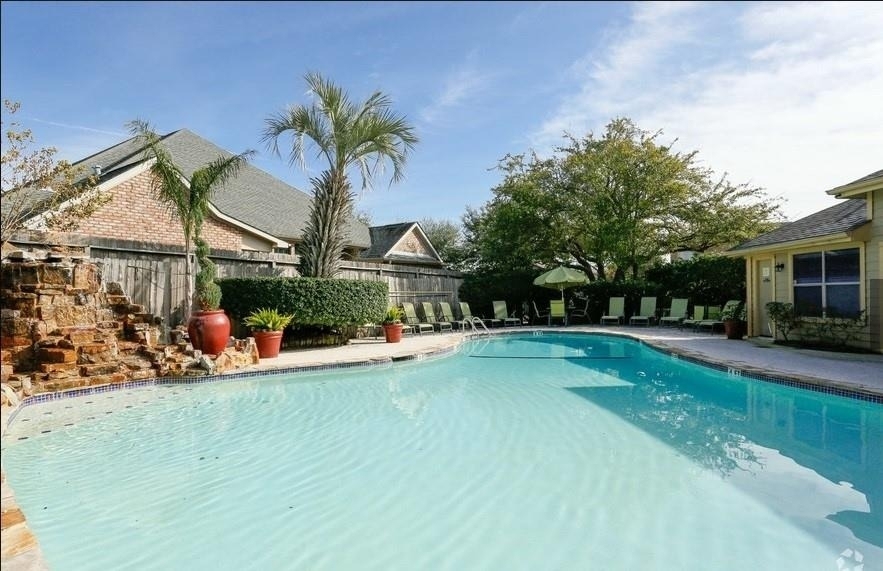 12100 Overbrook Lane - Photo 2