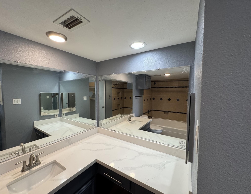 12100 Overbrook Lane - Photo 12