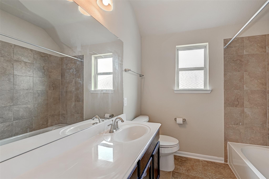 9526 Bonbrook Bend Lane - Photo 25