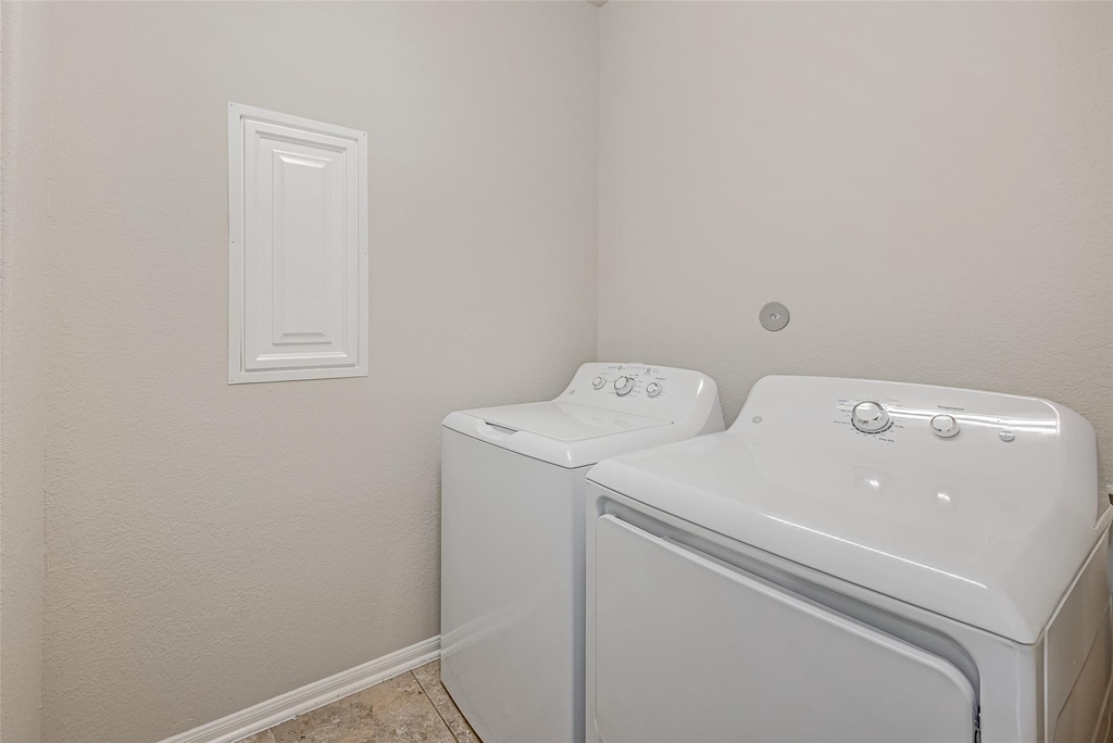 9526 Bonbrook Bend Lane - Photo 32