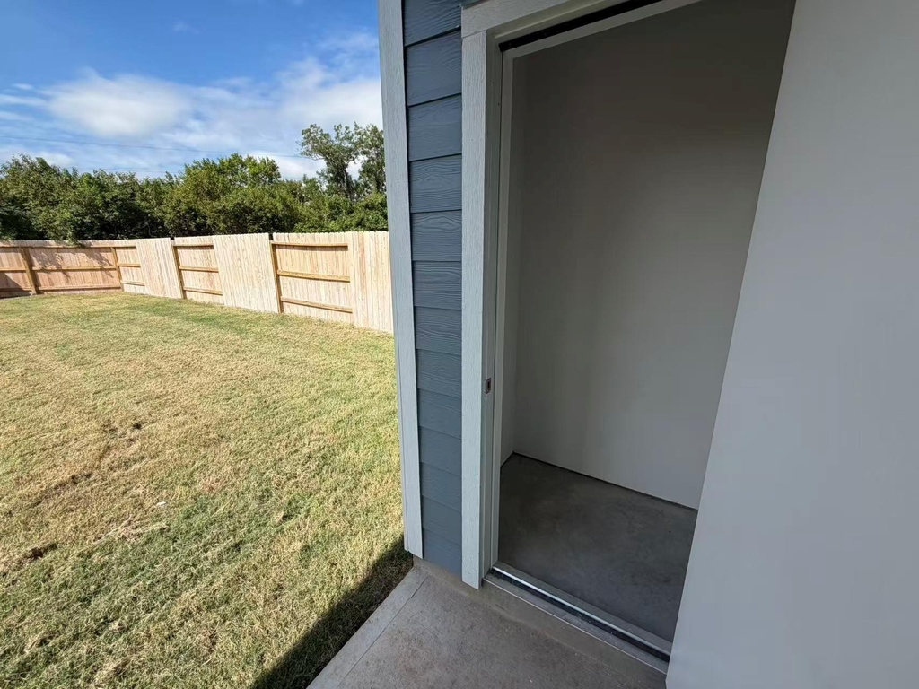 2150 Olivos St - Photo 24