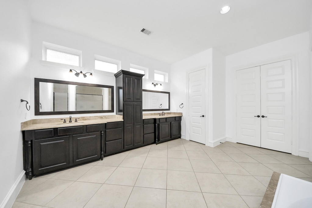 3711 Meandering Spring Drive - Photo 43