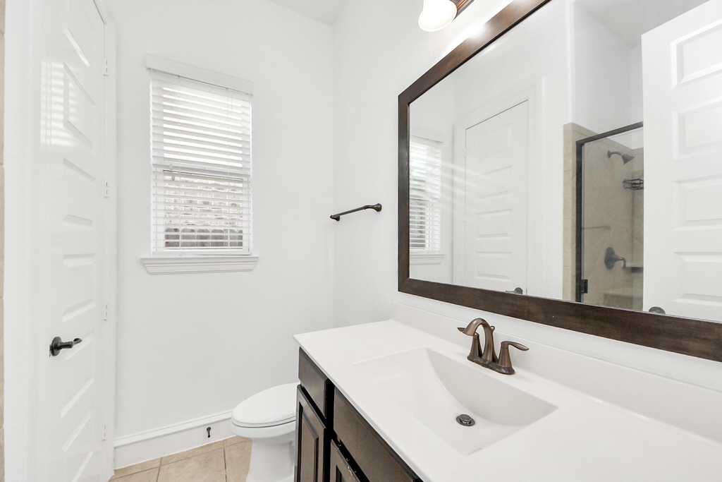 3711 Meandering Spring Drive - Photo 37