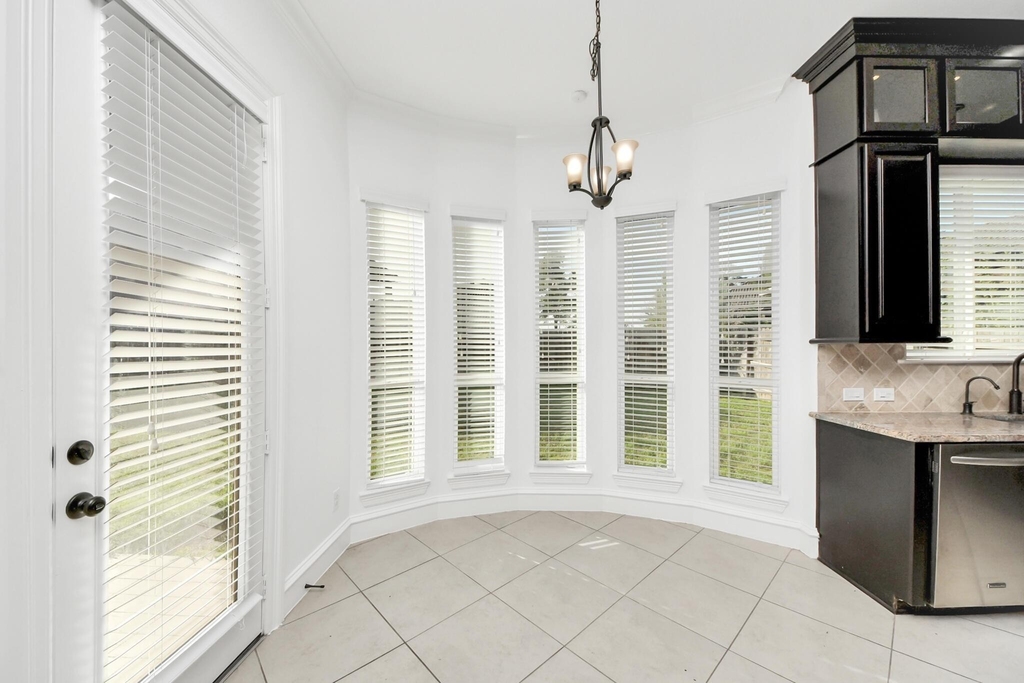 3711 Meandering Spring Drive - Photo 19