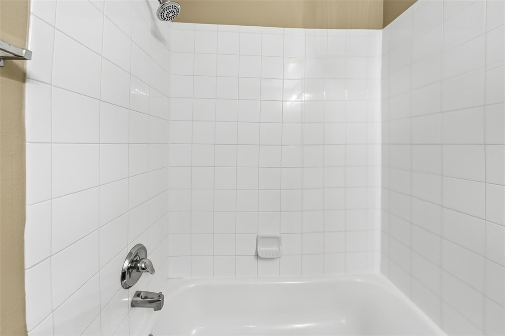 8302 Hardy Elm Street - Photo 12