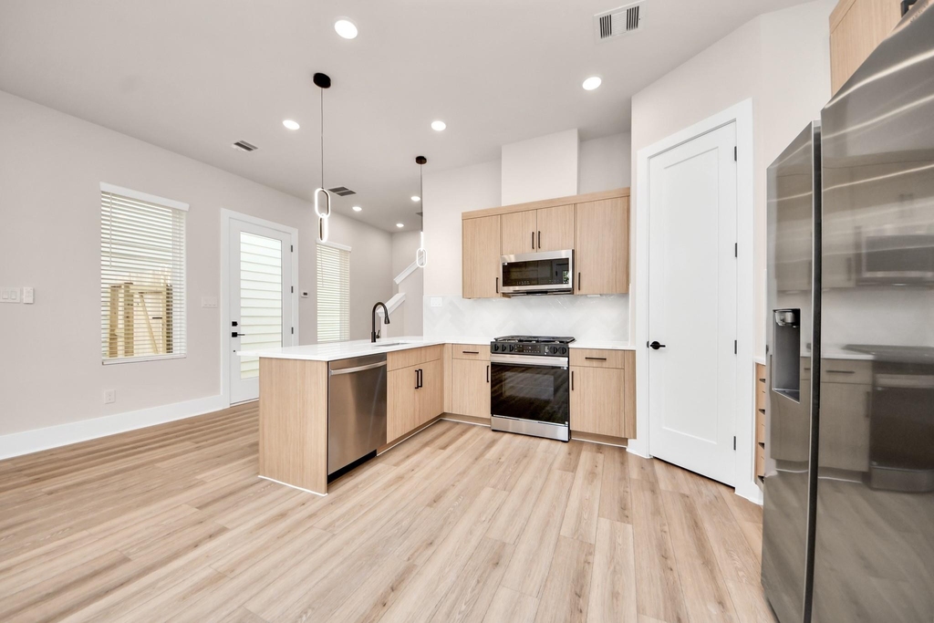 5315 Jesselton Lane - Photo 10
