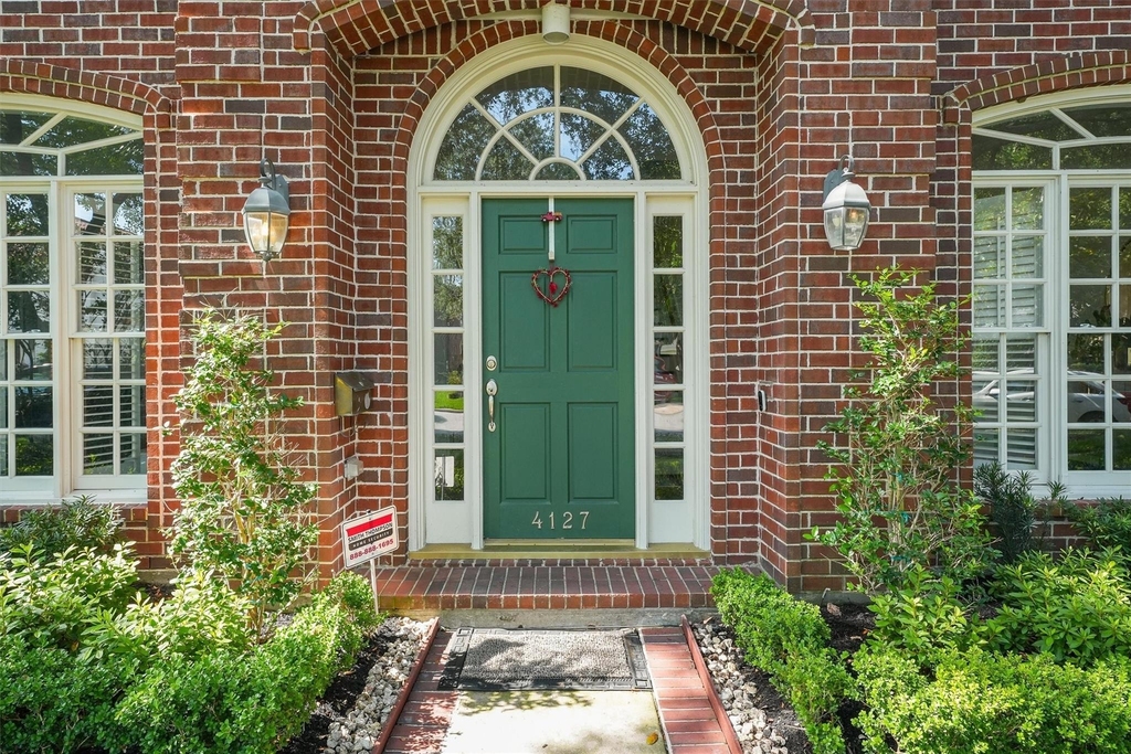 4127 Amherst Street - Photo 2