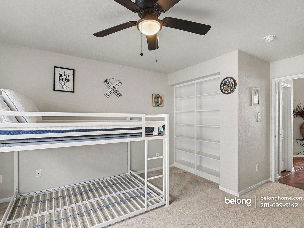 1330 Yucca Mountain Dr - Photo 3