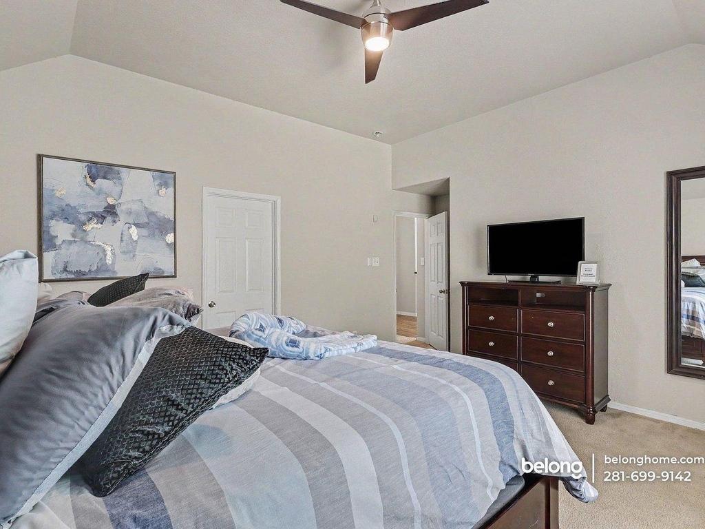 1330 Yucca Mountain Dr - Photo 15