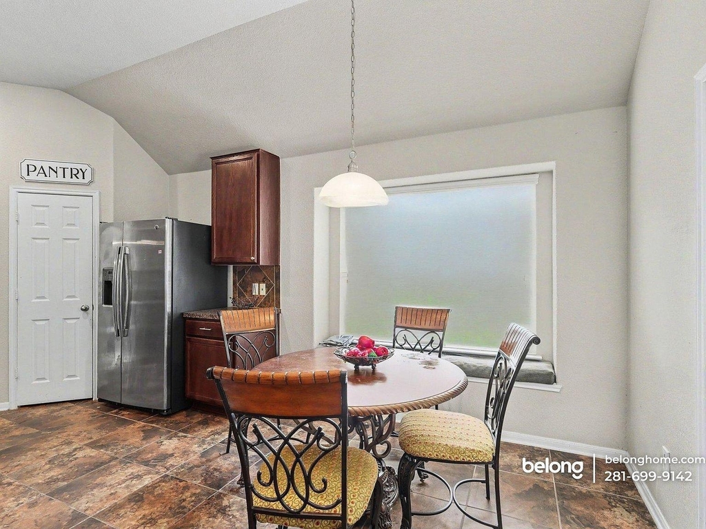 1330 Yucca Mountain Dr - Photo 11