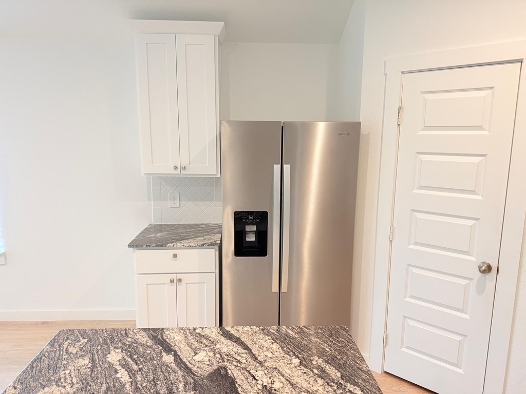 8014 Tropea Drive - Photo 5