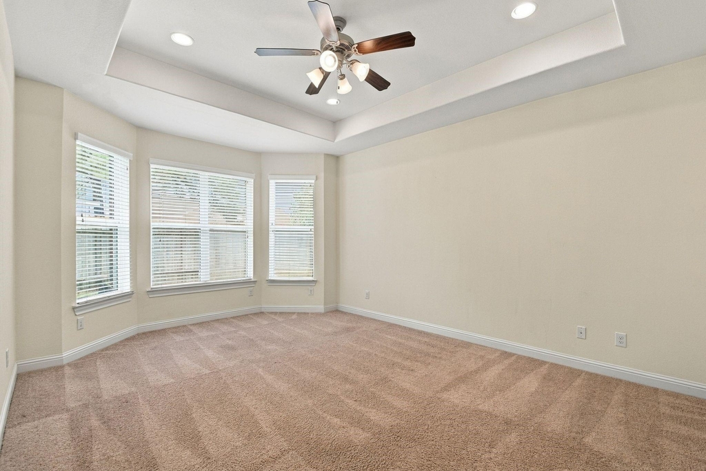 19049 Villa Lane - Photo 12