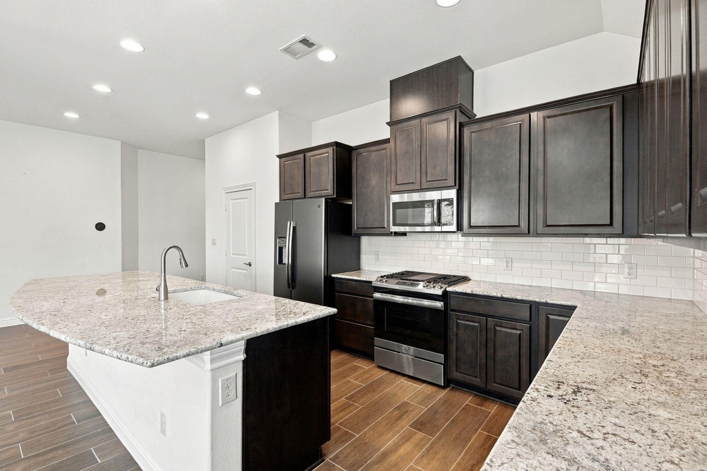 19049 Villa Lane - Photo 11