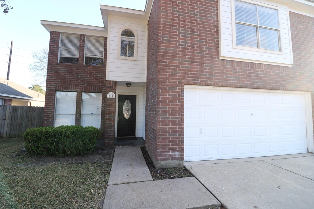 13311 Gendley Drive - Photo 3