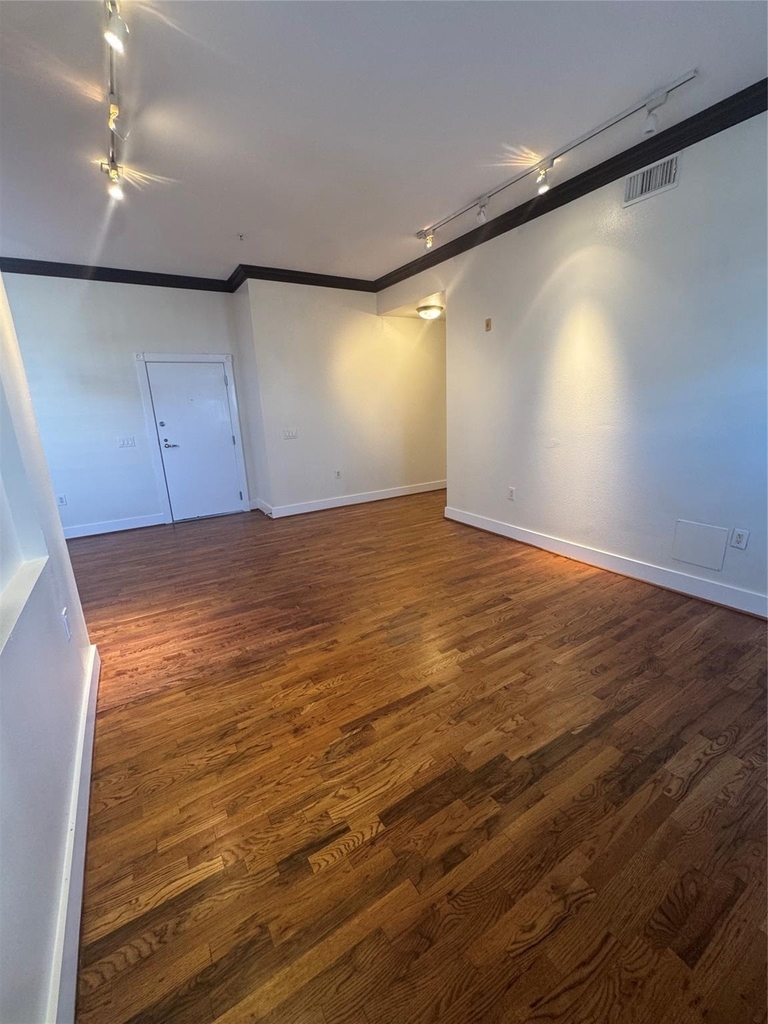 621 21st Street - Photo 13