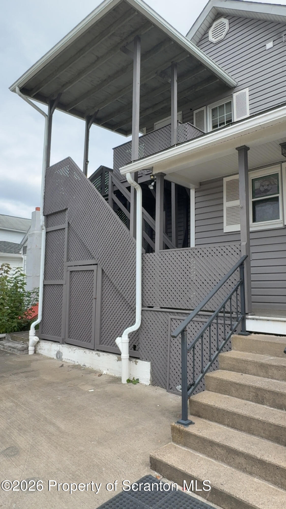 105 Johnson Street - Photo 1