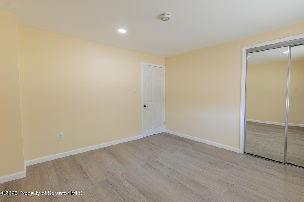 338 E Main Street - Photo 17