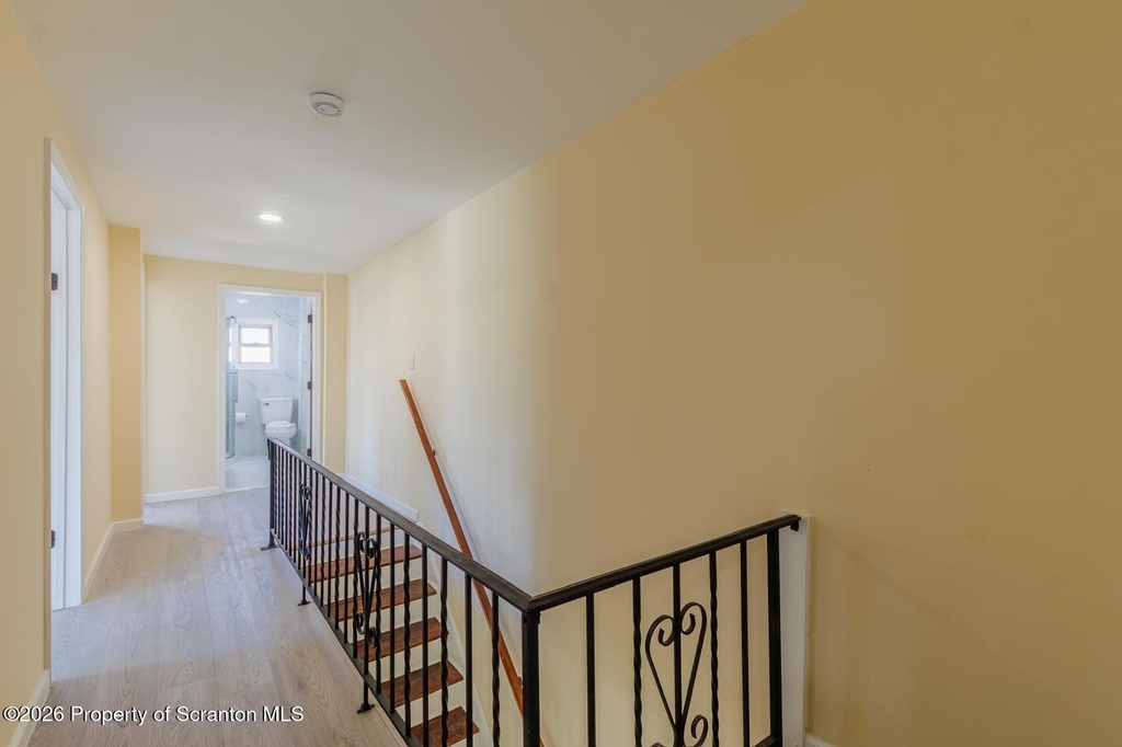 338 E Main Street - Photo 20