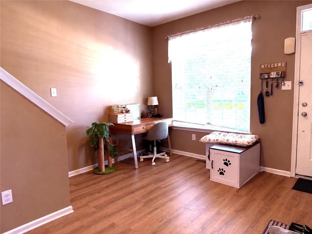 1105 King Way - Photo 12