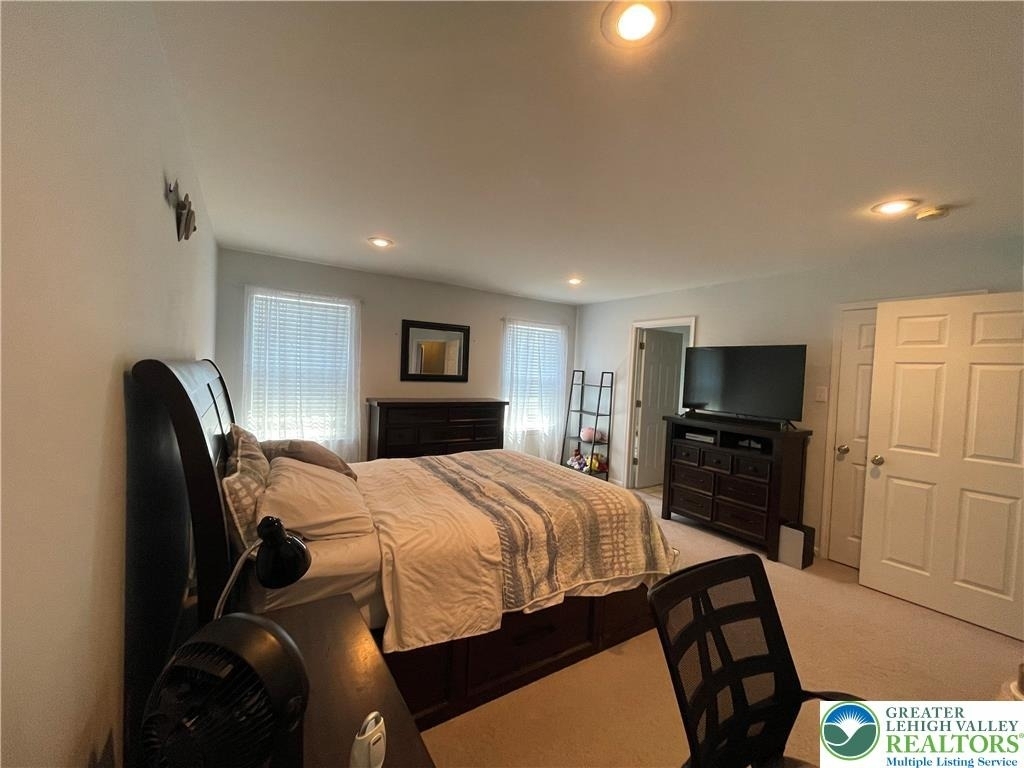1105 King Way - Photo 5