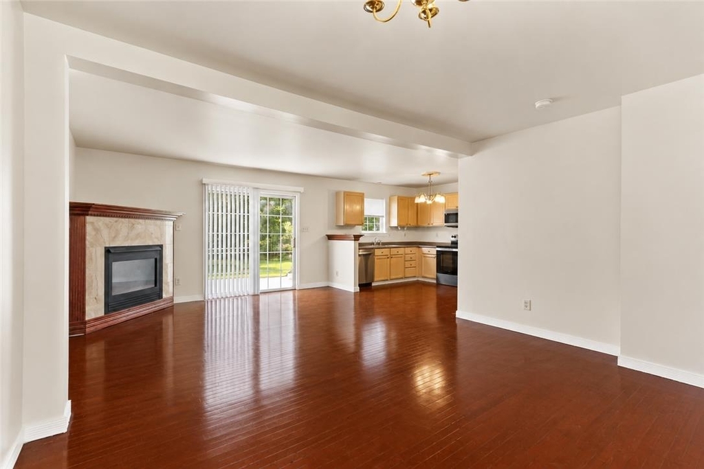 475 Celandine Drive - Photo 7