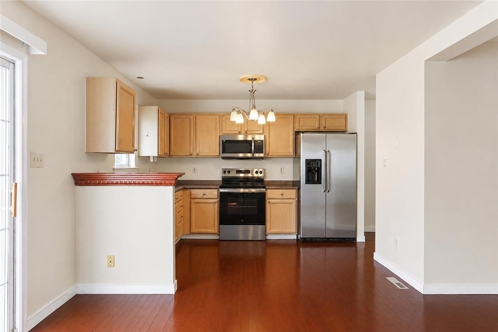 475 Celandine Drive - Photo 9