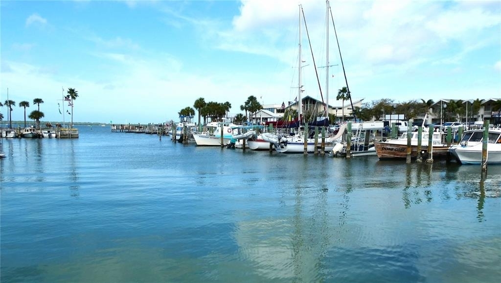 885 Beltrees Street - Photo 11