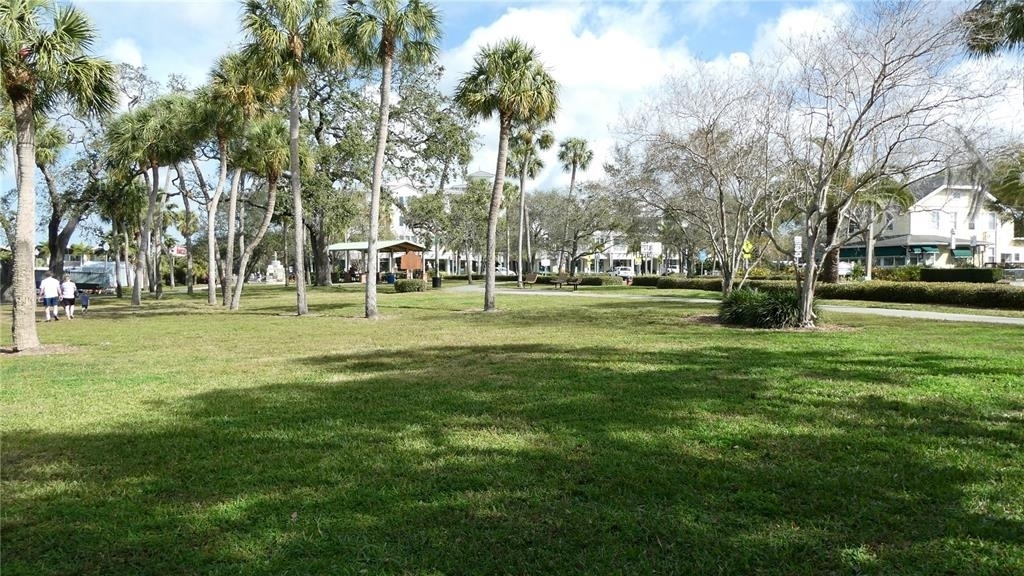 885 Beltrees Street - Photo 14