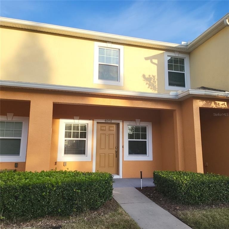 4060 Winding Vine Drive - Photo 2