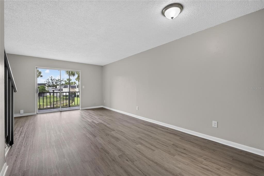 709 Russell Lane - Photo 18