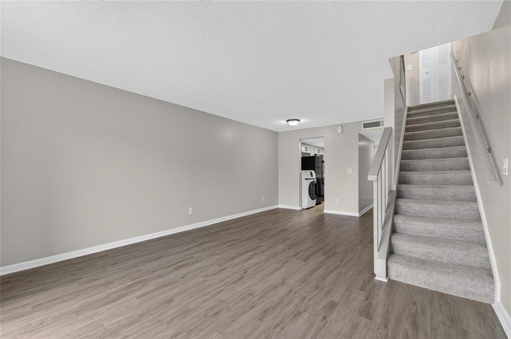 709 Russell Lane - Photo 23