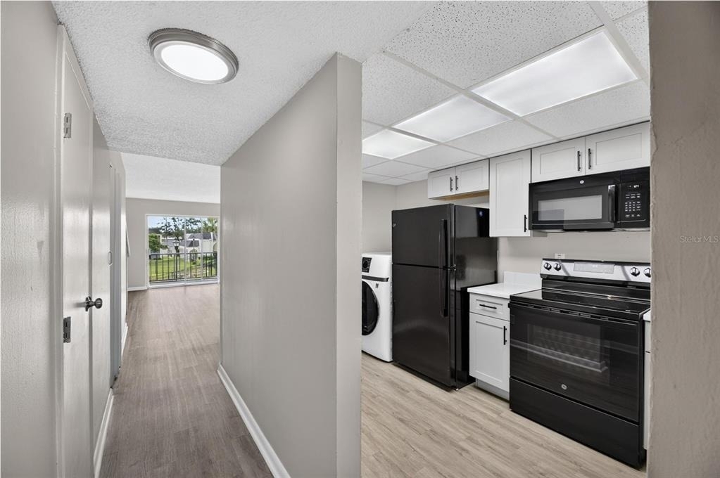 709 Russell Lane - Photo 10