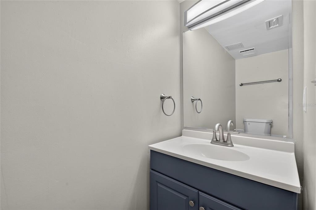 709 Russell Lane - Photo 17