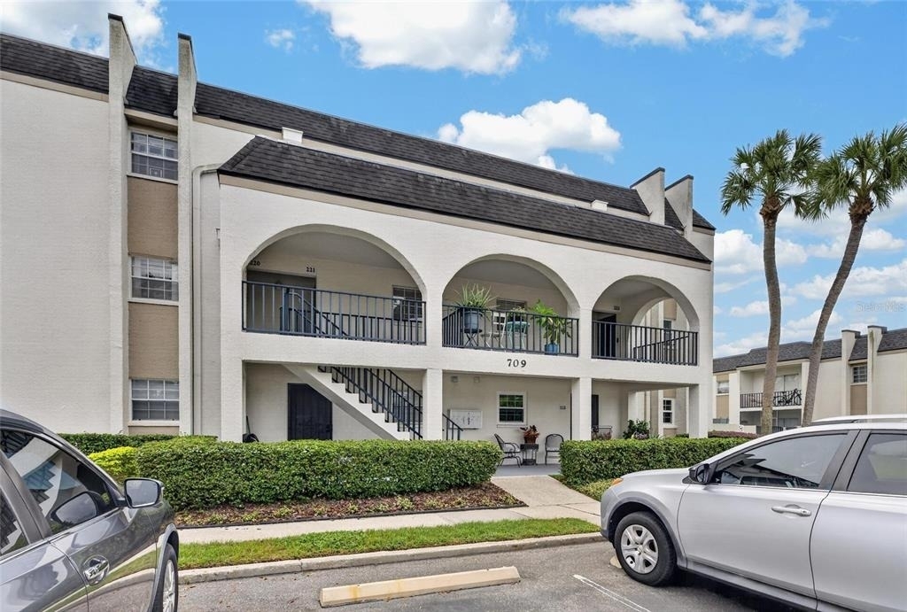 709 Russell Lane - Photo 4