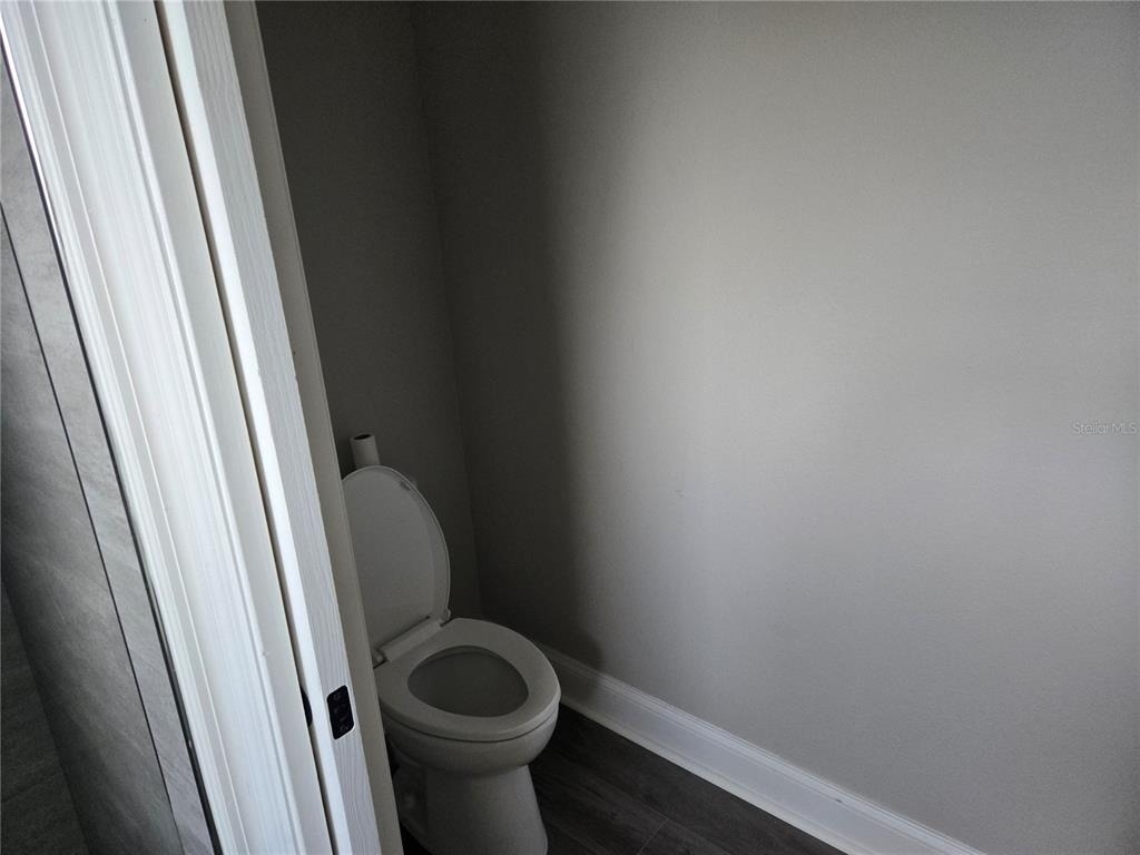 704 E Orchid Avenue - Photo 5