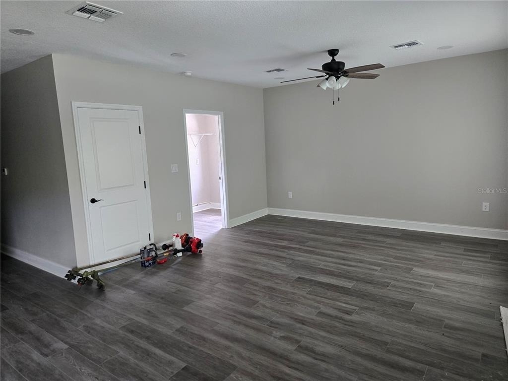704 E Orchid Avenue - Photo 48