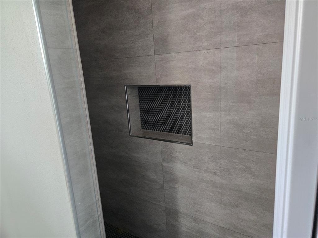 704 E Orchid Avenue - Photo 33