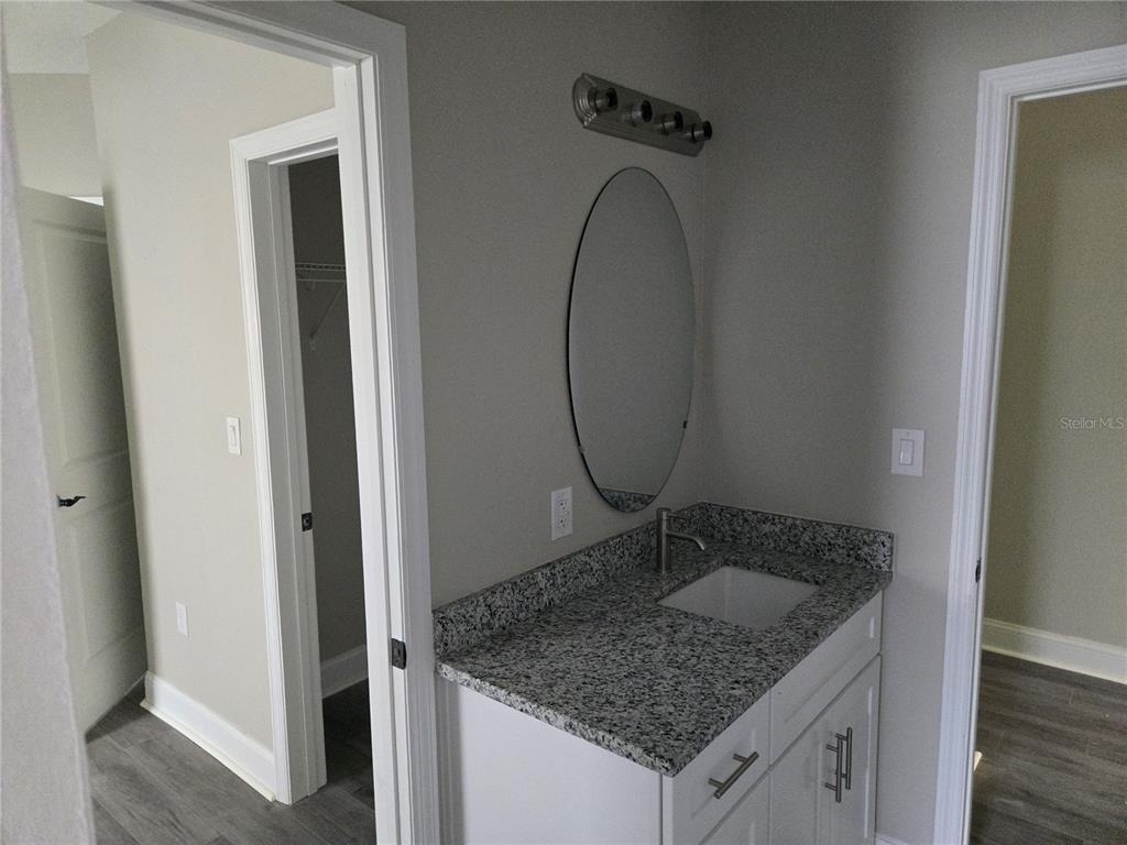 704 E Orchid Avenue - Photo 16