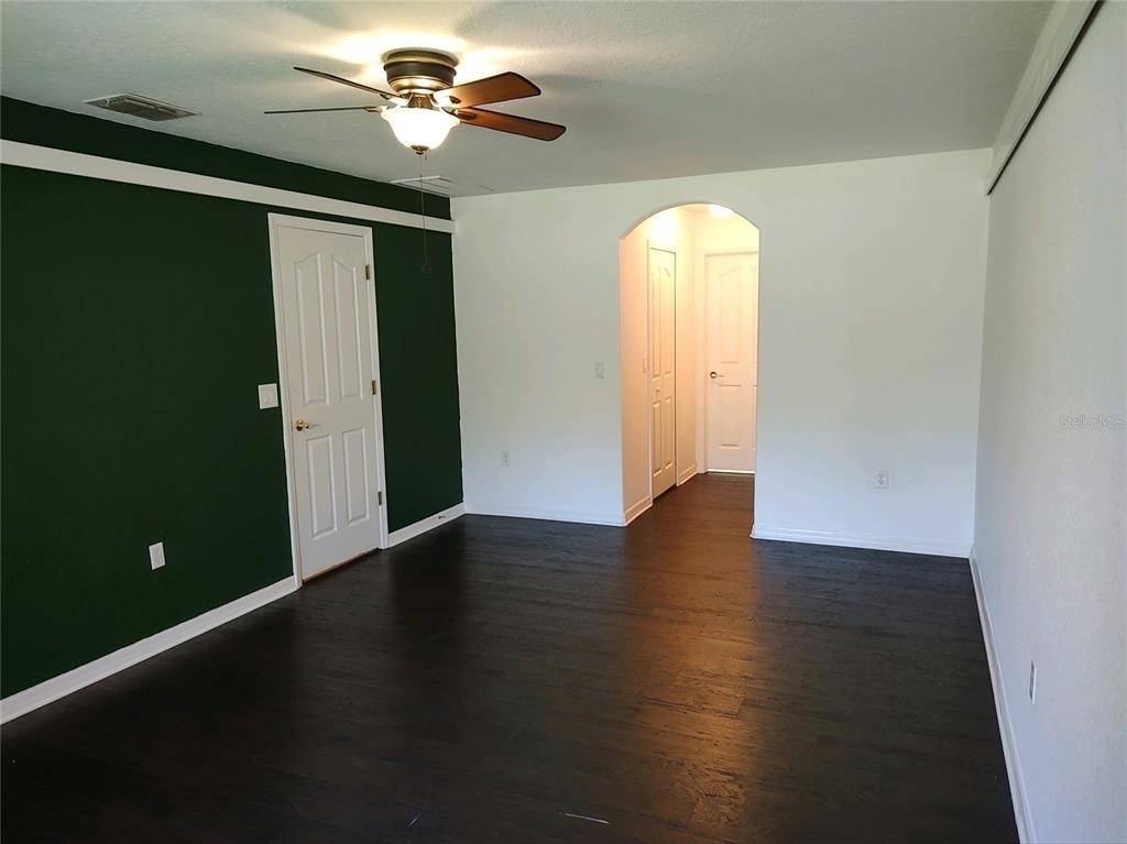 11267 Old Squaw Avenue - Photo 11