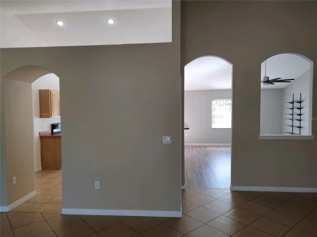 11267 Old Squaw Avenue - Photo 10