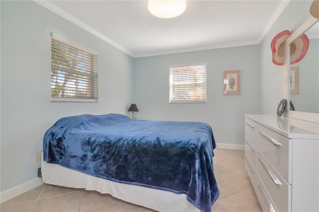 2675 St Josephs Drive E - Photo 24