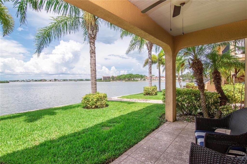 2675 St Josephs Drive E - Photo 0
