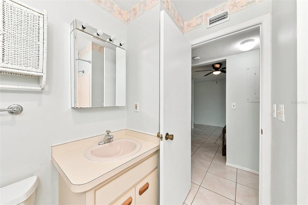 217 Airport Avenue W - Photo 8