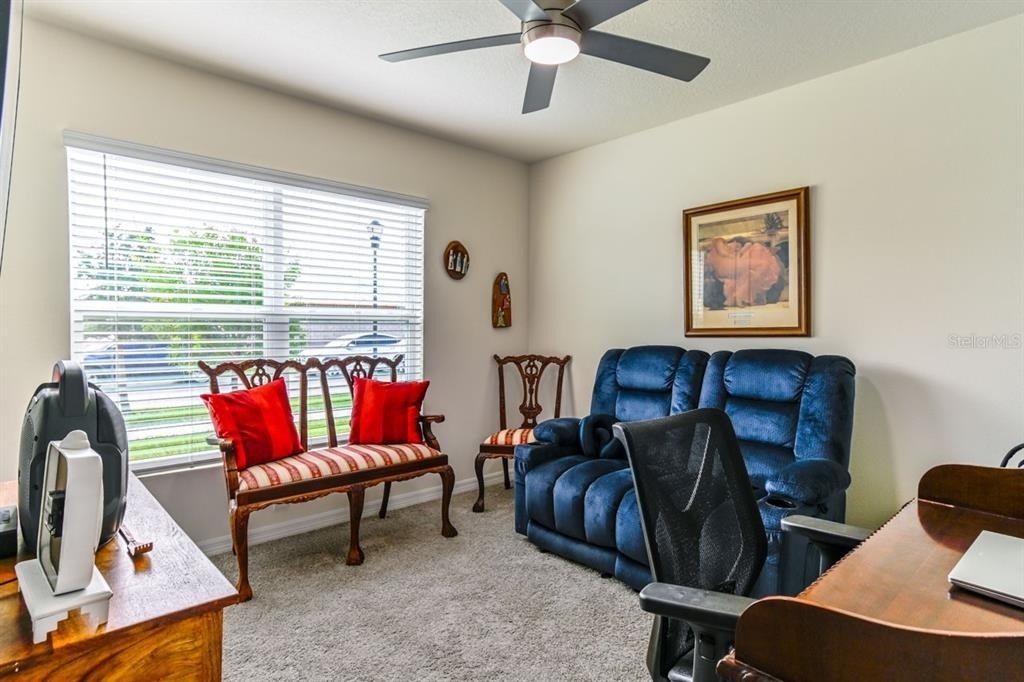 1911 Blue Stream Street - Photo 4