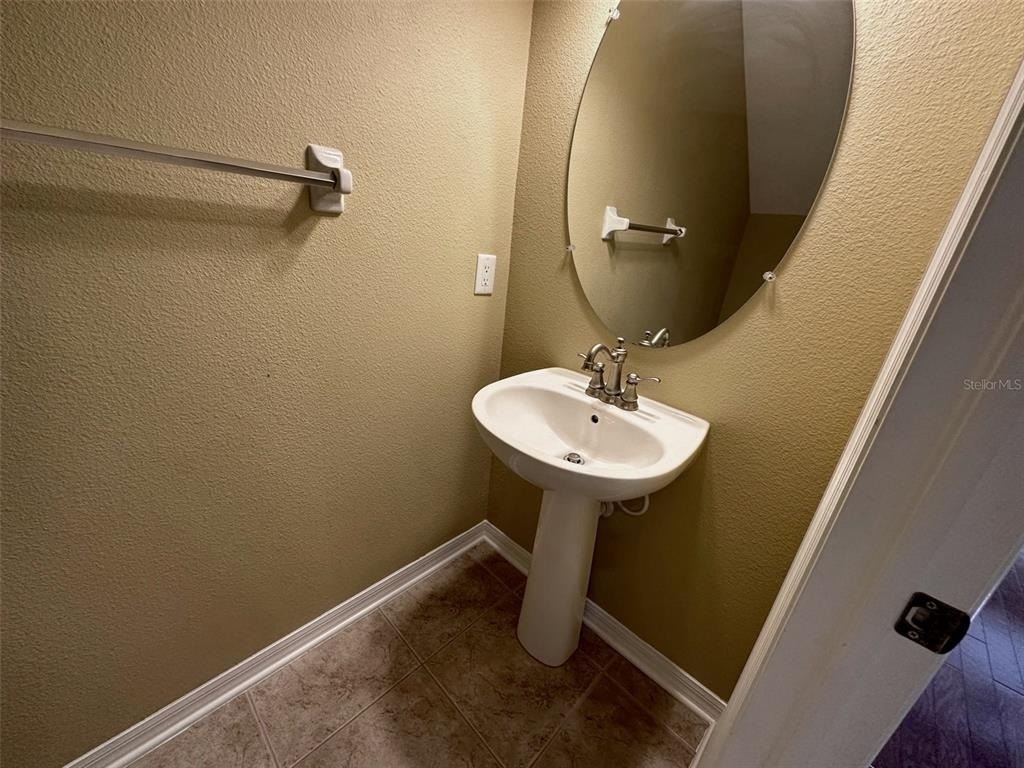 11801 Castine Street - Photo 17