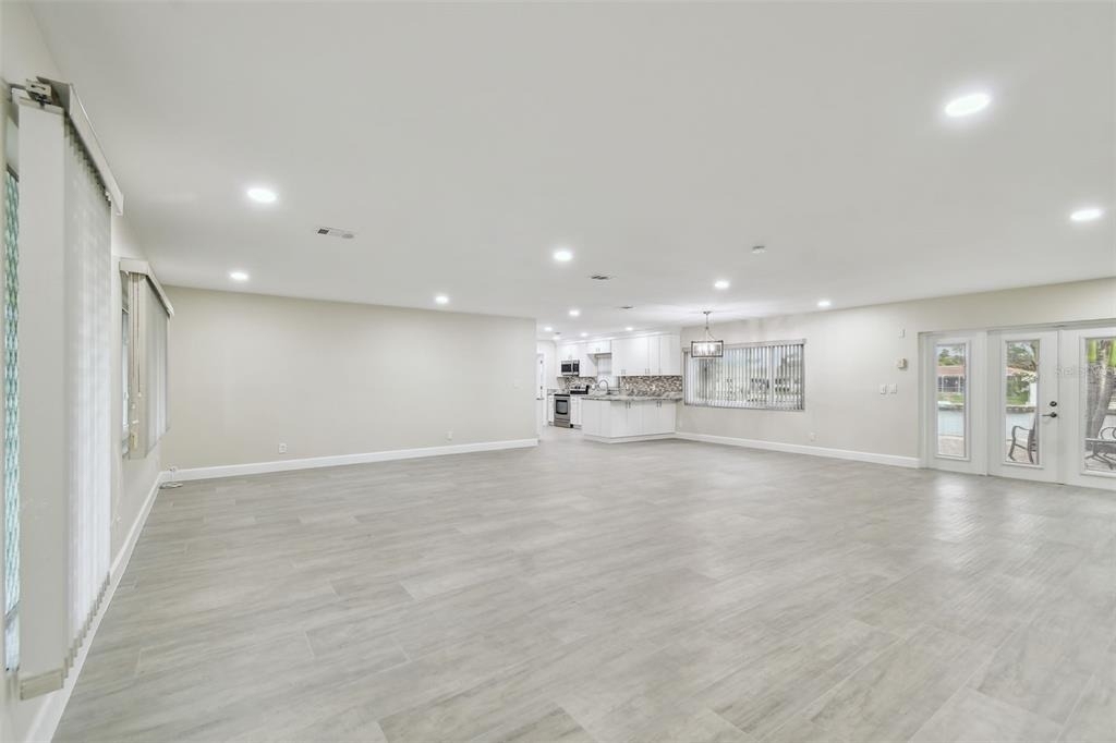3938 Versailles Drive - Photo 9