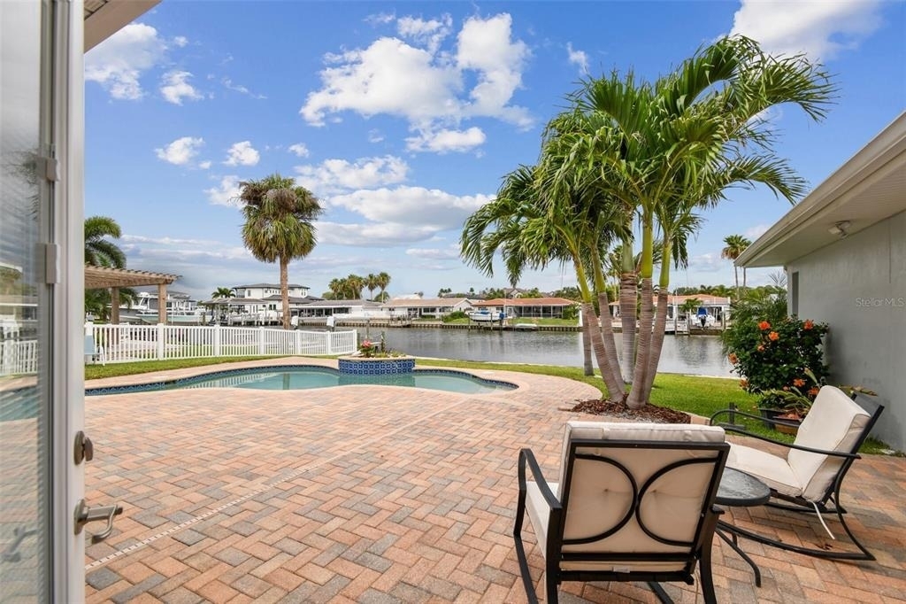 3938 Versailles Drive - Photo 44