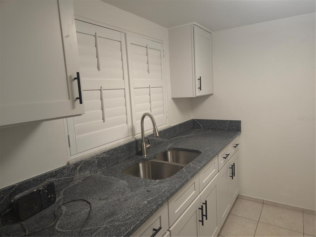 1975 W Bay Drive - Photo 7