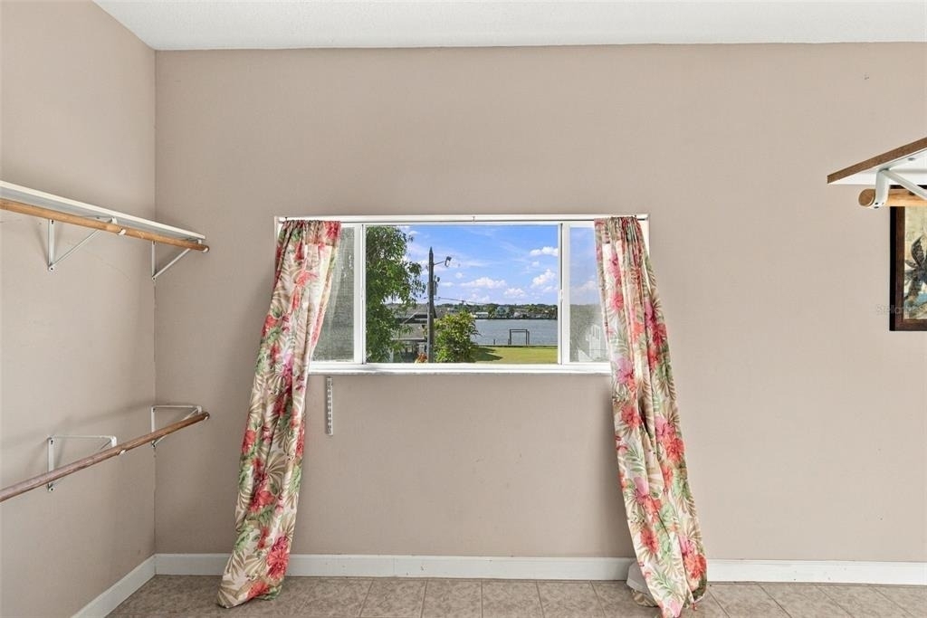 314 10th Avenue - Photo 42