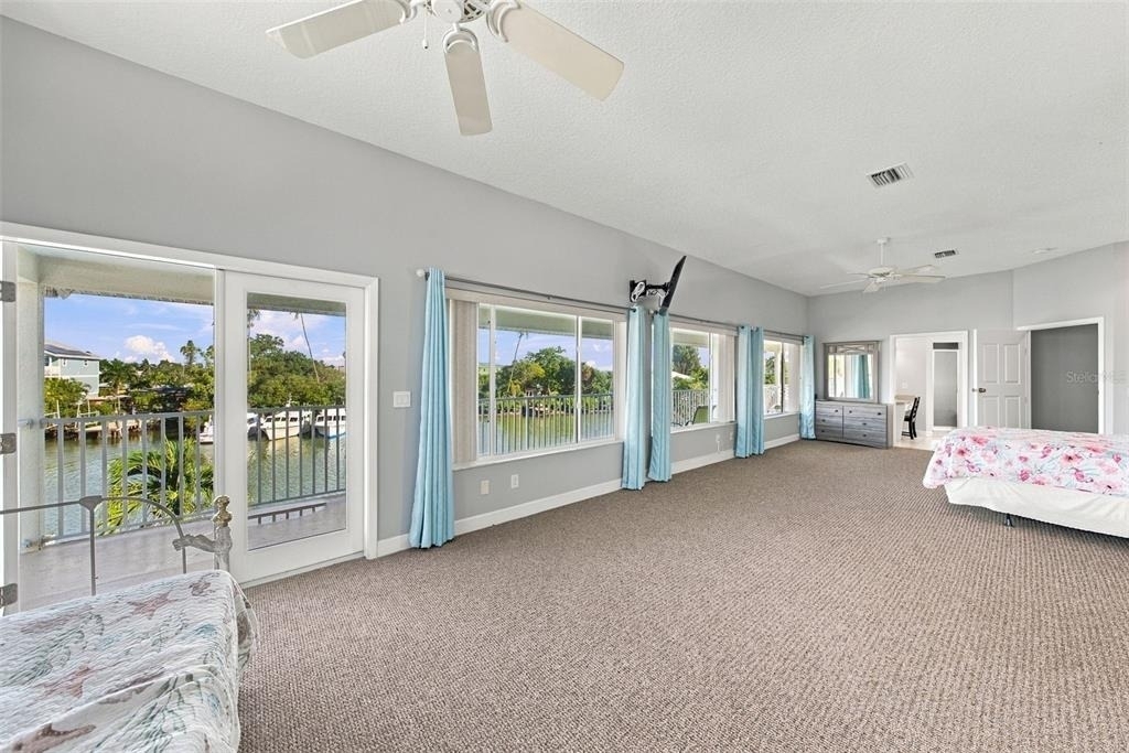 314 10th Avenue - Photo 36